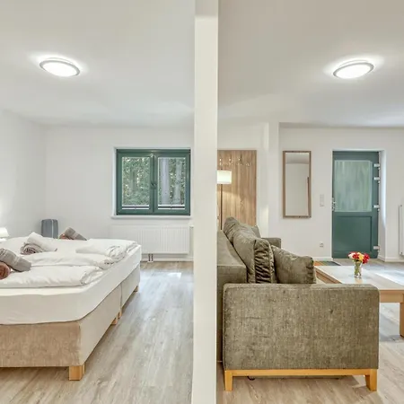 3 Bedroom Gorgeous In 아파트
